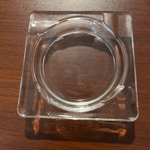 Vintage mid-century modern clear glass 4 1/4 inch ashtray no chips no cracks